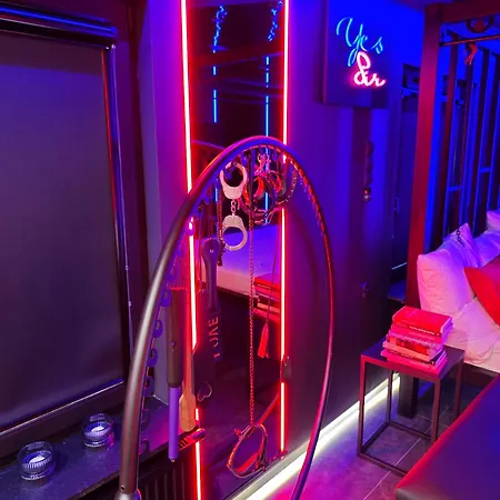 Bdsm Luxxx - Adults Only - Tylko Dla Doroslych