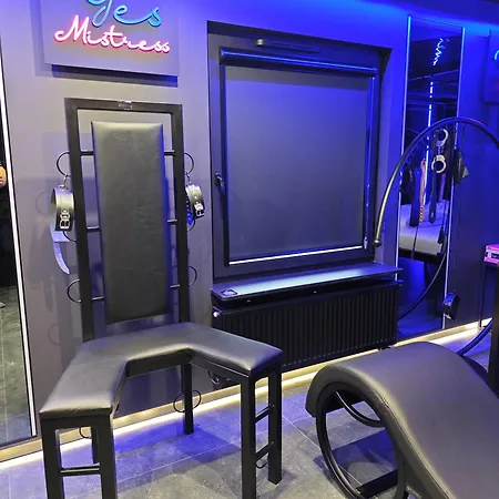 Bdsm Luxxx - Adults Only - Tylko Dla Dorosłych